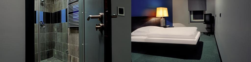 שורזוב Blues Hotel חדר תמונה